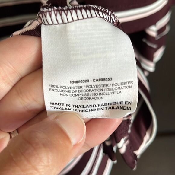 Men’s Nike Golf Burgundy/Wine Striped Polo XXL - Picture 5 of 5